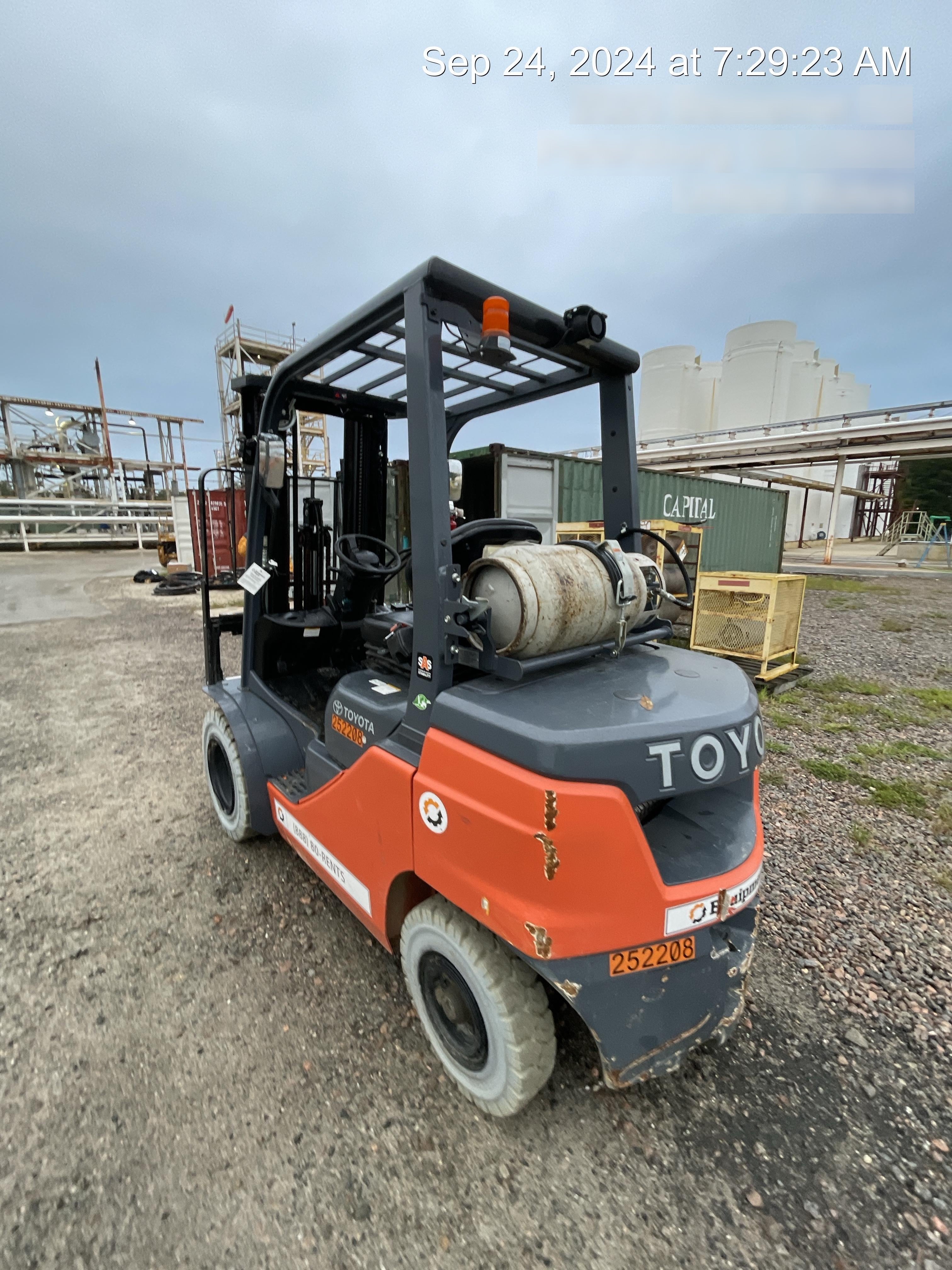 2022 TOYOTA 50-8FGU25