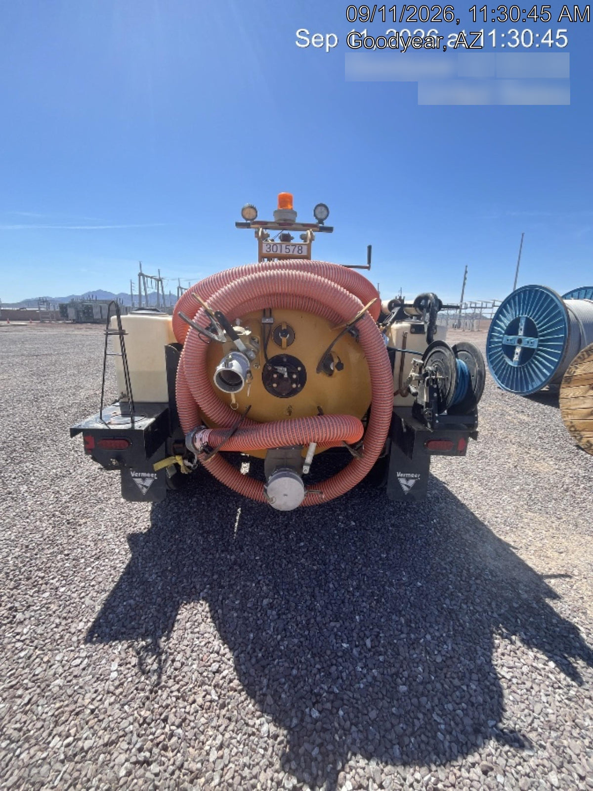 2023 VAC-TRON LP573XDT
