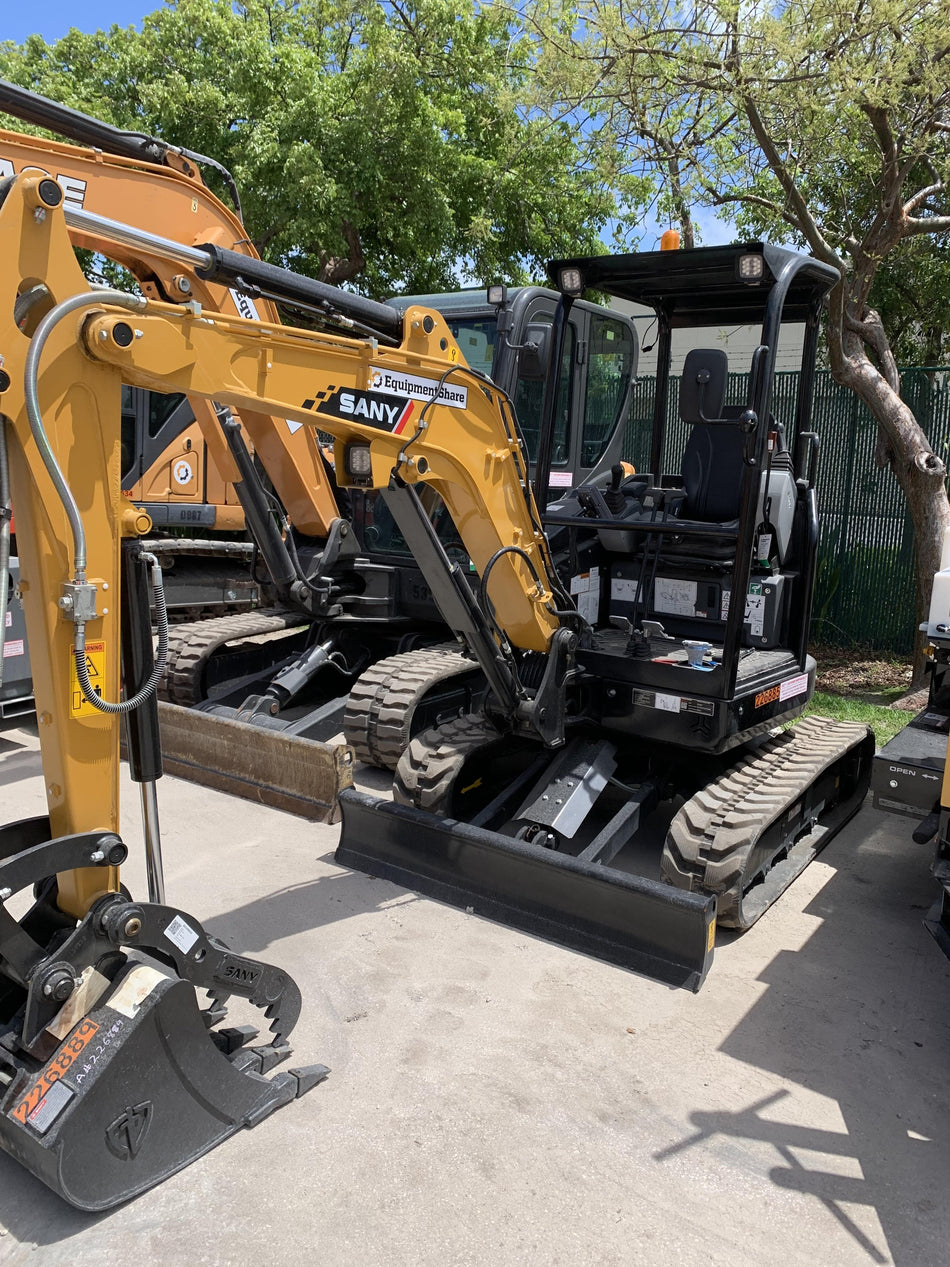 2022 SANY SY26