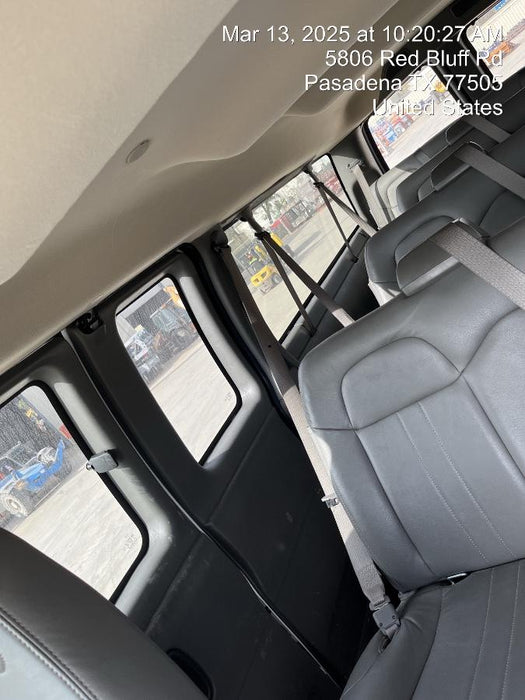 2025 CHEVROLET Express Van - Rental