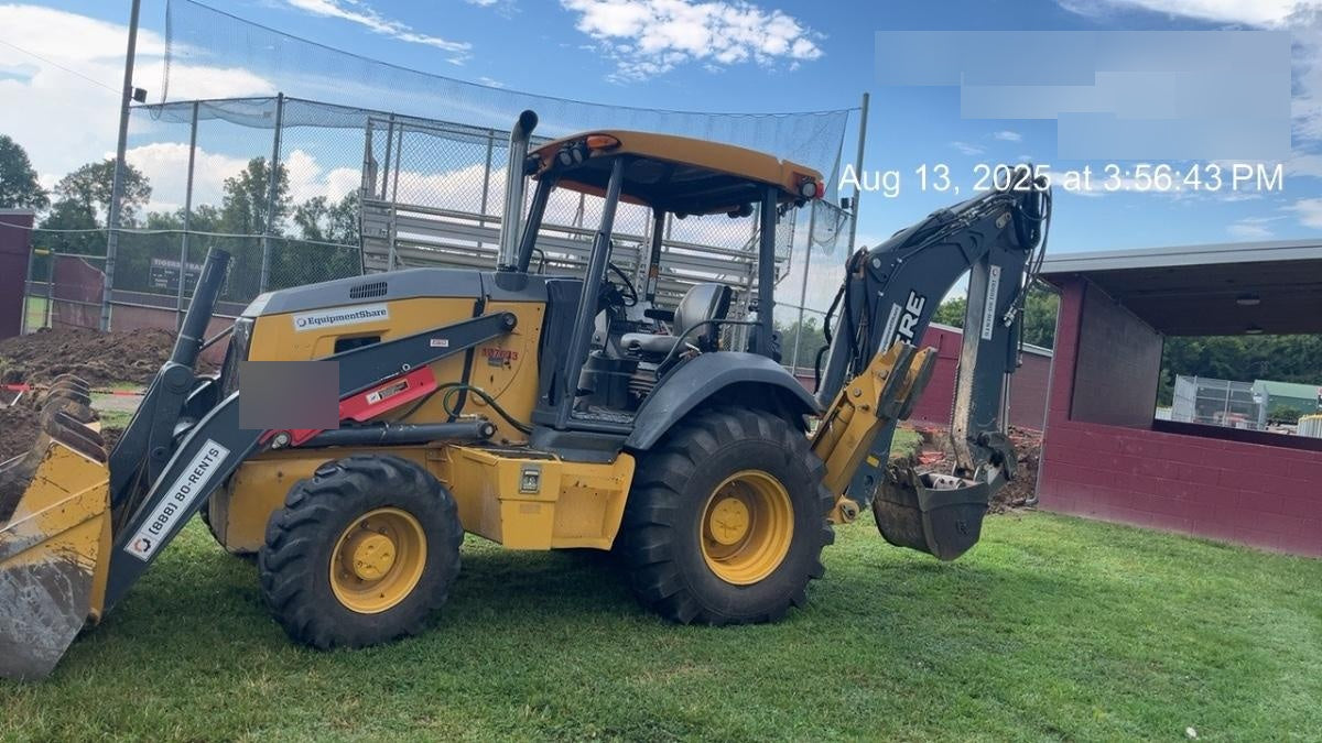 2020 John Deere 410L - Extendable Stick Canopy, 4WD, Extendable Stick, Pilot Controls, 2 Way Hydraulics, TAG Manual QC