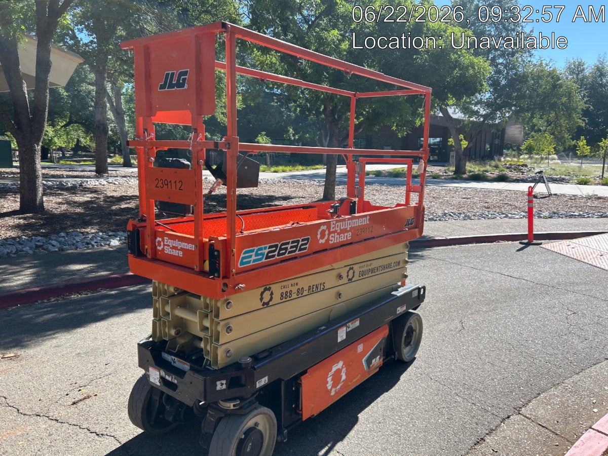 2022 JLG ES2632