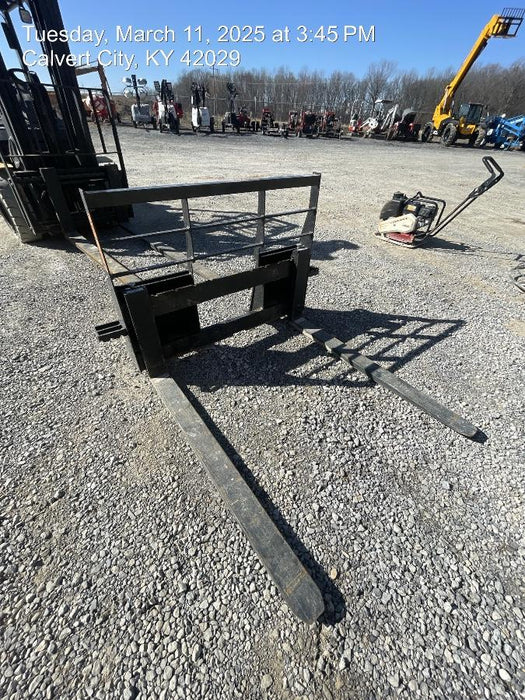 2024 ARROW MATERIAL HANDLING 48" Pallet Forks - Arrow