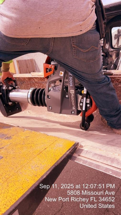 2024 HUSQVARNA LT5005