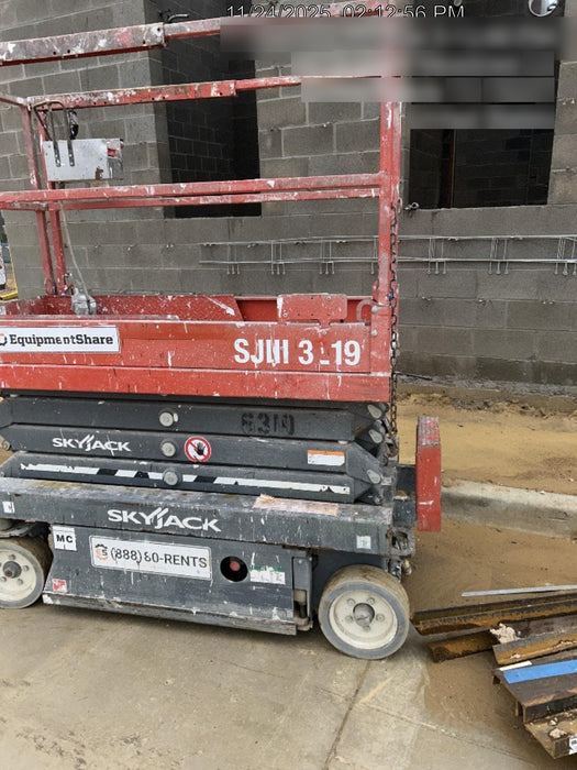 2017 Skyjack SJIII-3219 Skyjack SJ3219 w/Trojan Battery Set, Extended Warranty 5yr/5k hr