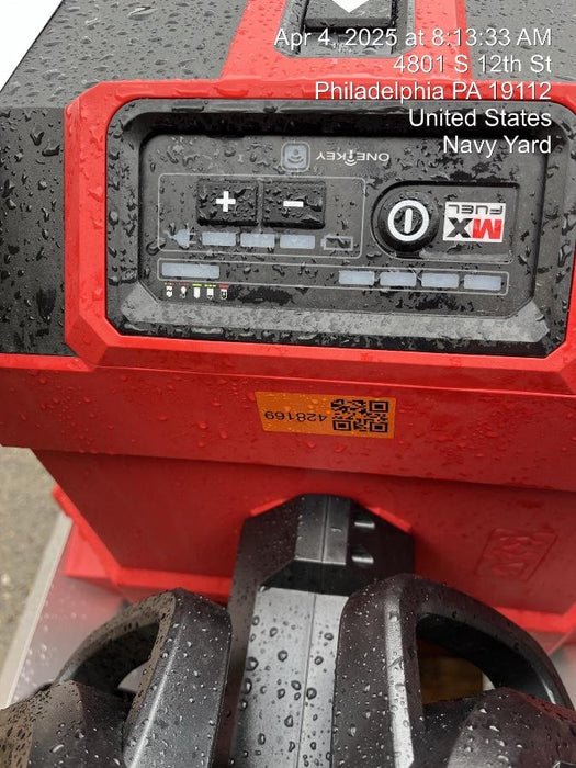 2023 MILWAUKEE MXF041-1XC