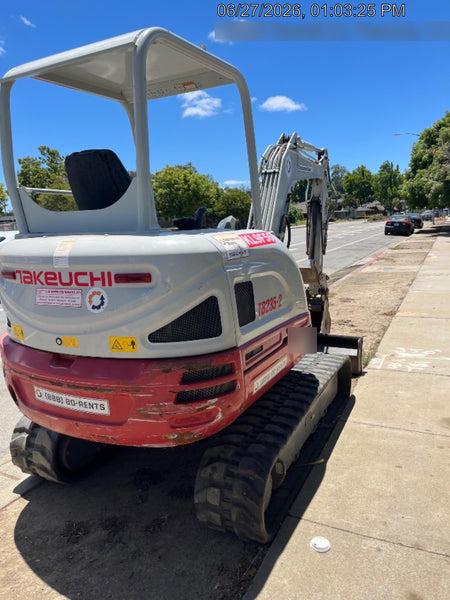 2022 TAKEUCHI TB235-2R