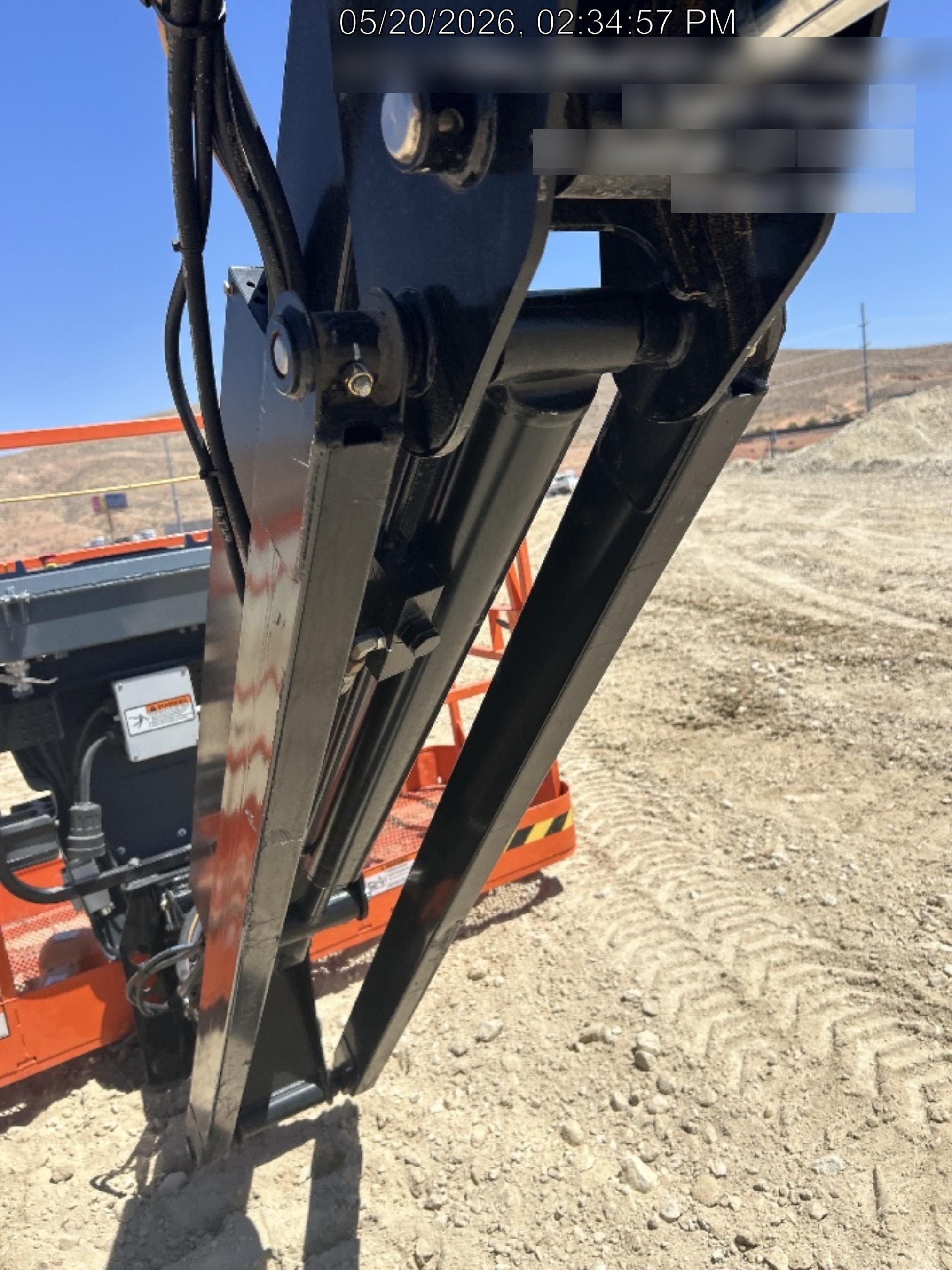 2025 JLG 460SJ