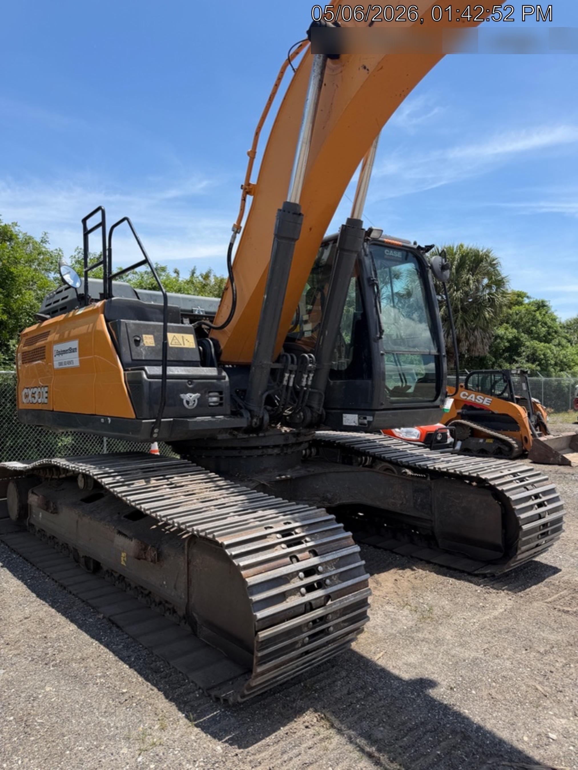 2023 CASE CX300E