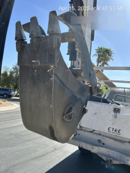 2023 SANY 12" Bucket, Mini Excavator 10,000 - 14,000 lbs - Sany