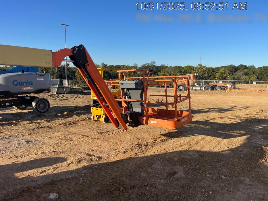 2019 JLG 460SJ