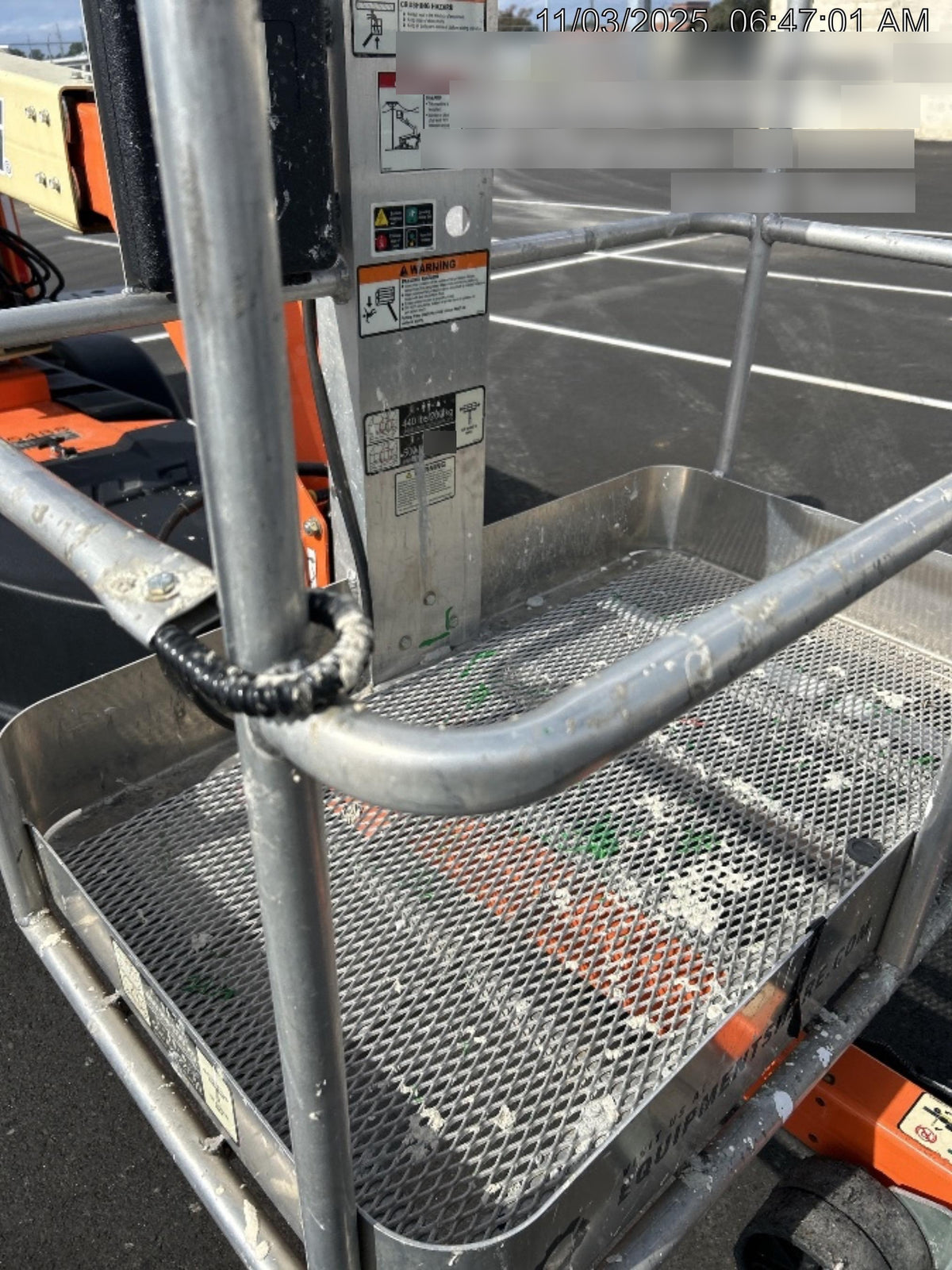 2023 JLG T350