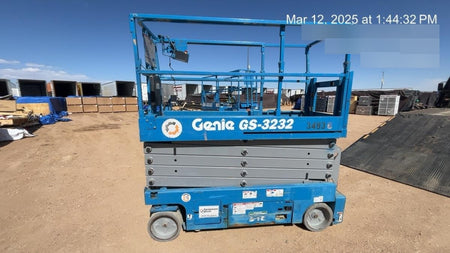 2017 Genie GS-3232 Standard