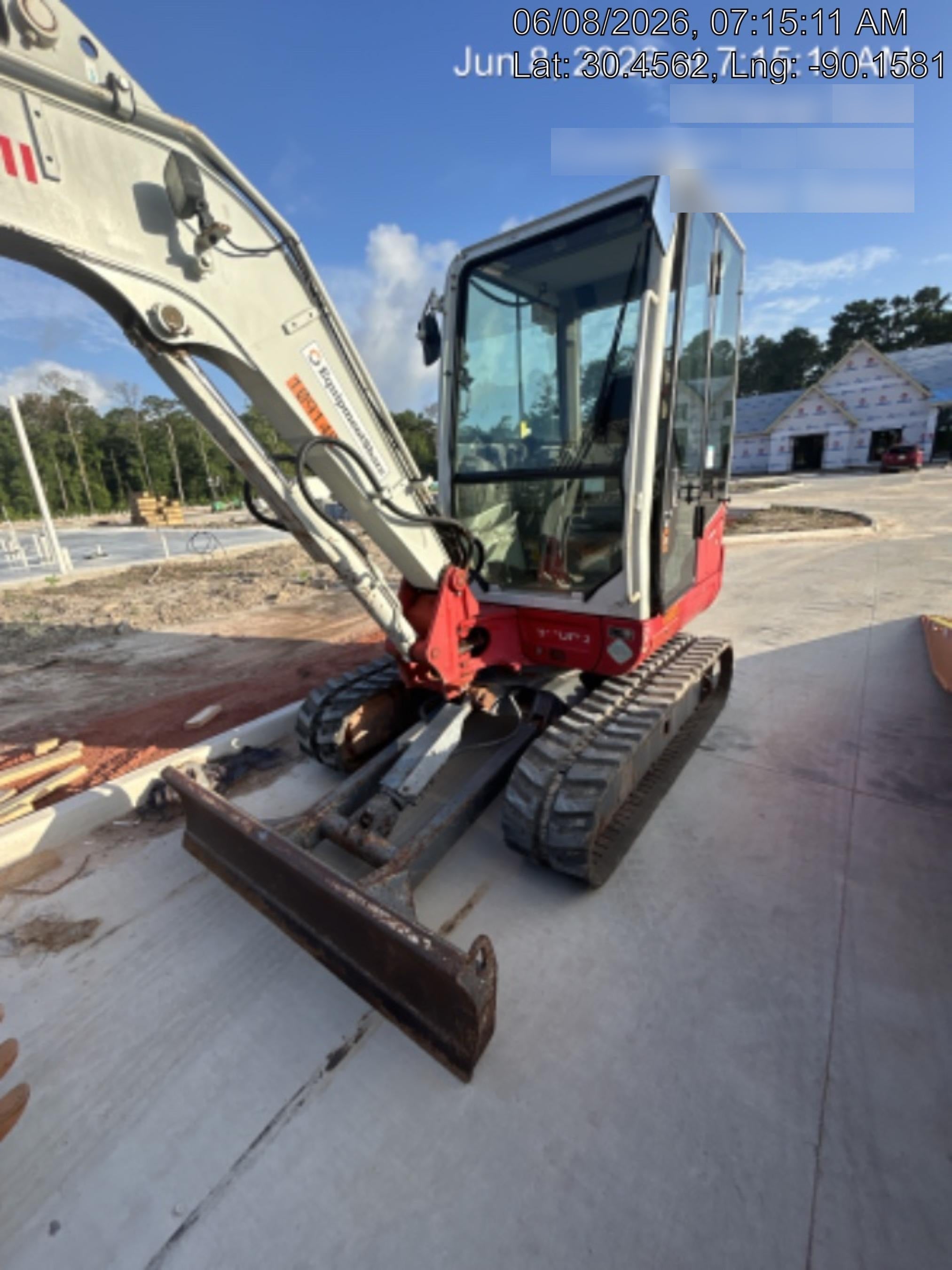 2020 TAKEUCHI TB-235-2CR