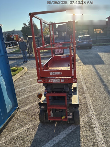 2020 Skyjack SJIII-3219 Solid NM Tires, Half height spring hinged entry gate, Dual Beacons, 800W Inverter
