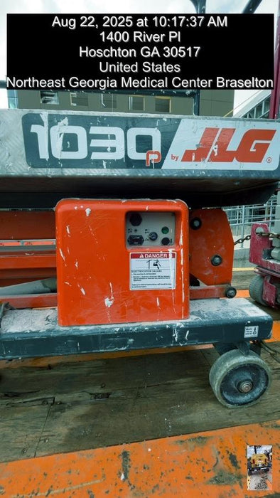 2021 JLG 1030P