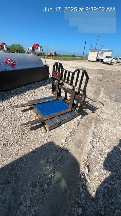 2024 VIRNIG 48" Pallet Forks - Virnig