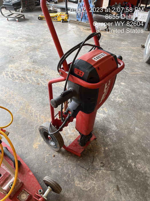 2021 HILTI TE 3000-AVR