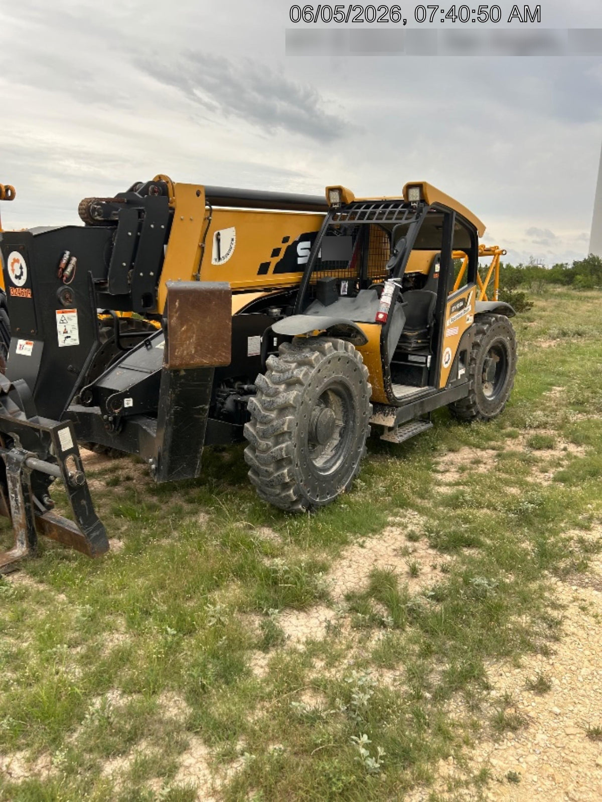 2023 SANY STH1056