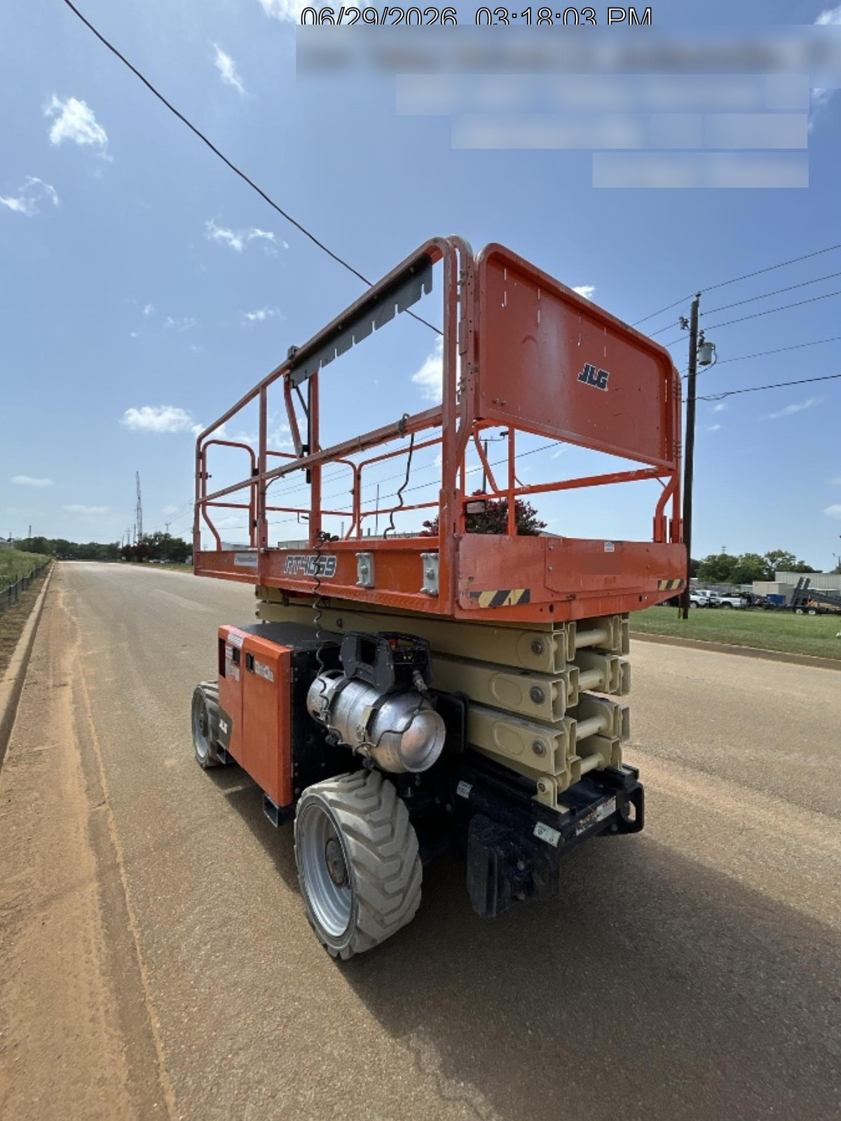 2022 JLG RT4069