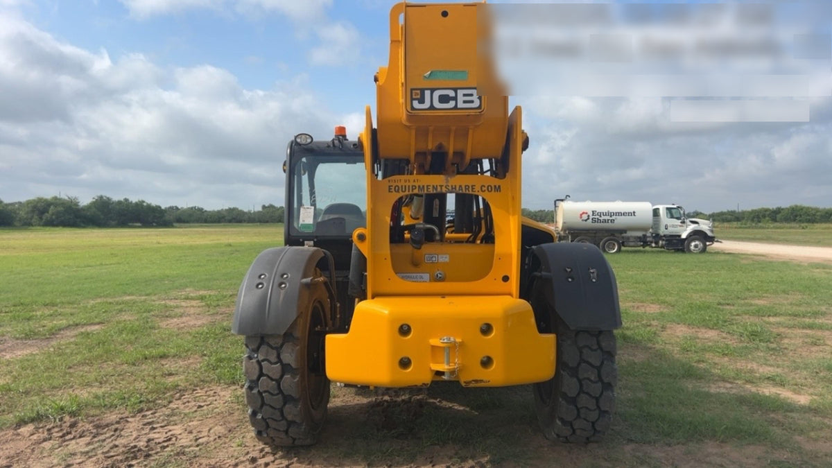 2026 JCB 512-56