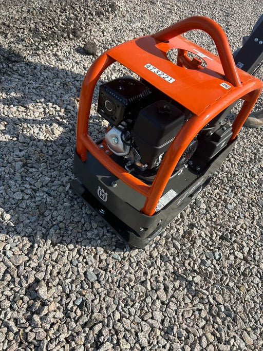 2024 HUSQVARNA LG300