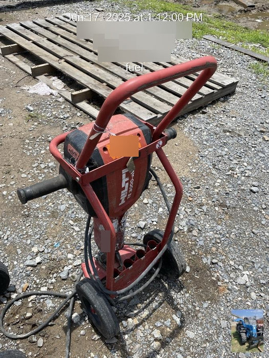 2019 HILTI TE 3000-AVR