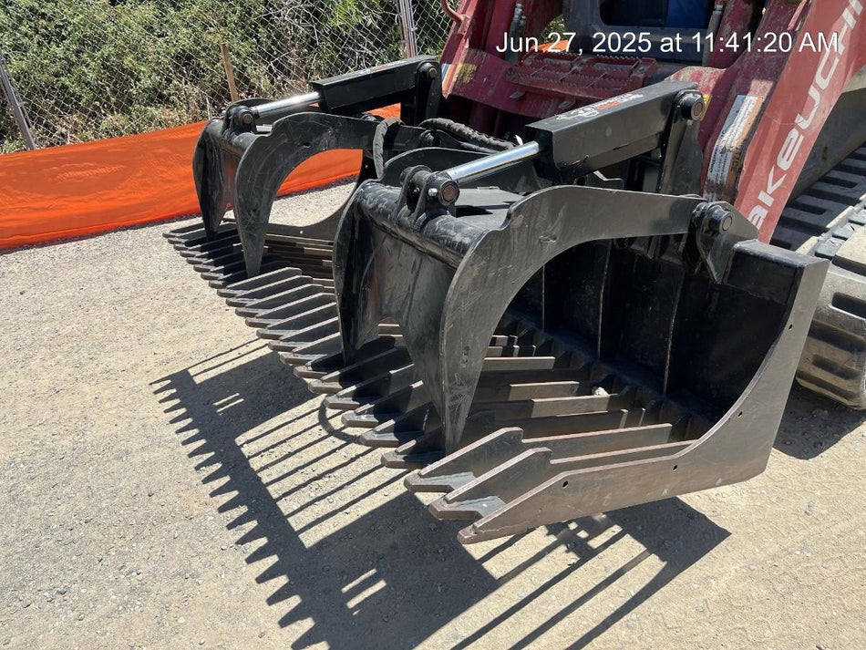 2021 SKID PRO ATTACHMENTS 72" Skeleton Grapple Bucket