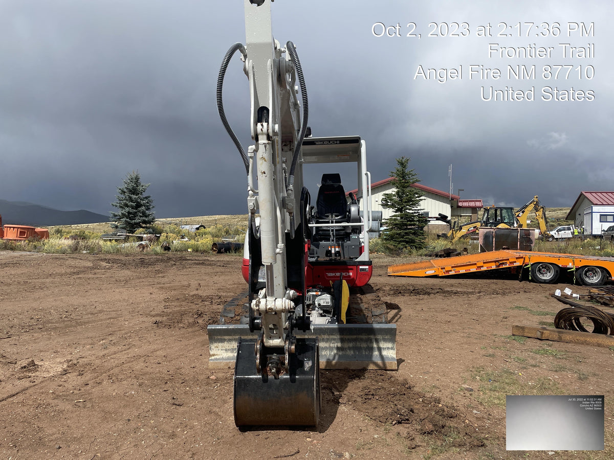 2023 TAKEUCHI TB250-2R