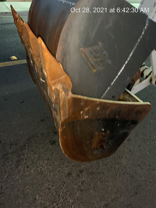 2021 DOOSAN 30" Bucket - Doosan