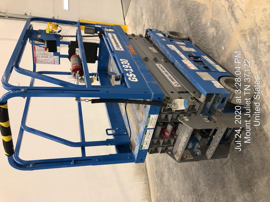 2020 Genie GS-1930 Fixed rails with chain entry gate - Pre A92.20