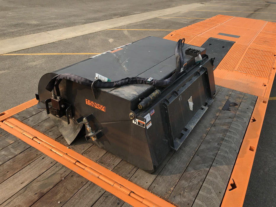 2021 PALADIN Sweepster SB72