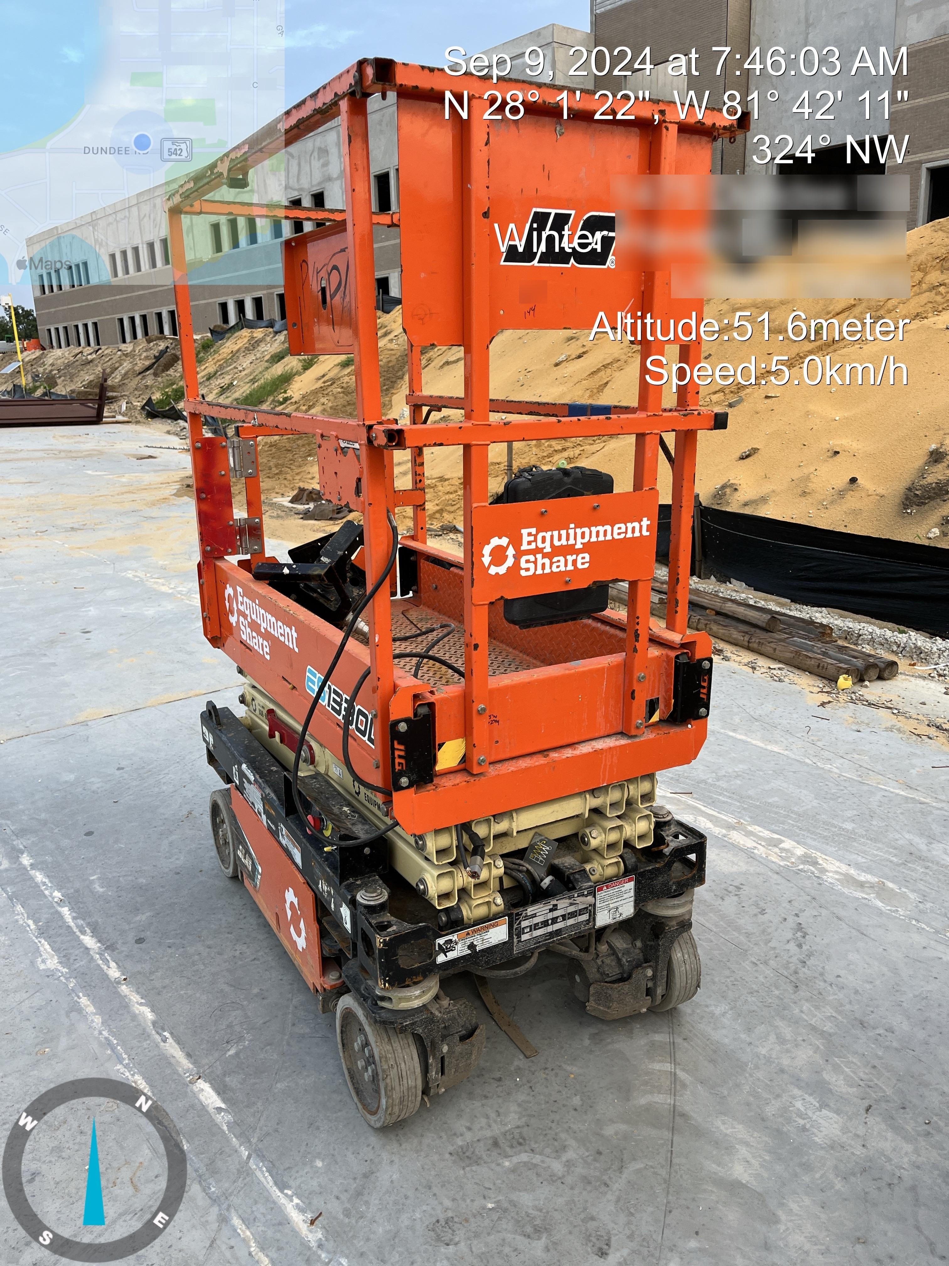 2022 JLG ES1330L