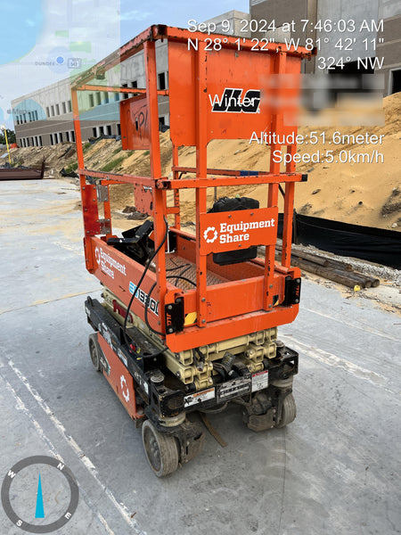 2022 JLG ES1330L