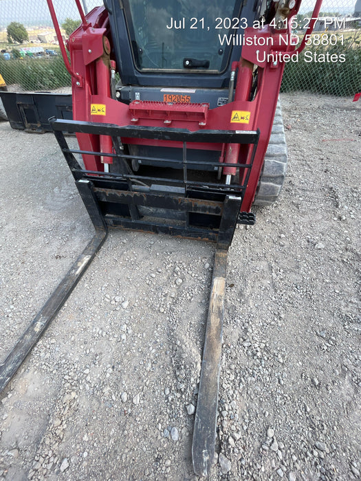 2022 ARROW MATERIAL HANDLING 48" Pallet Forks - Arrow