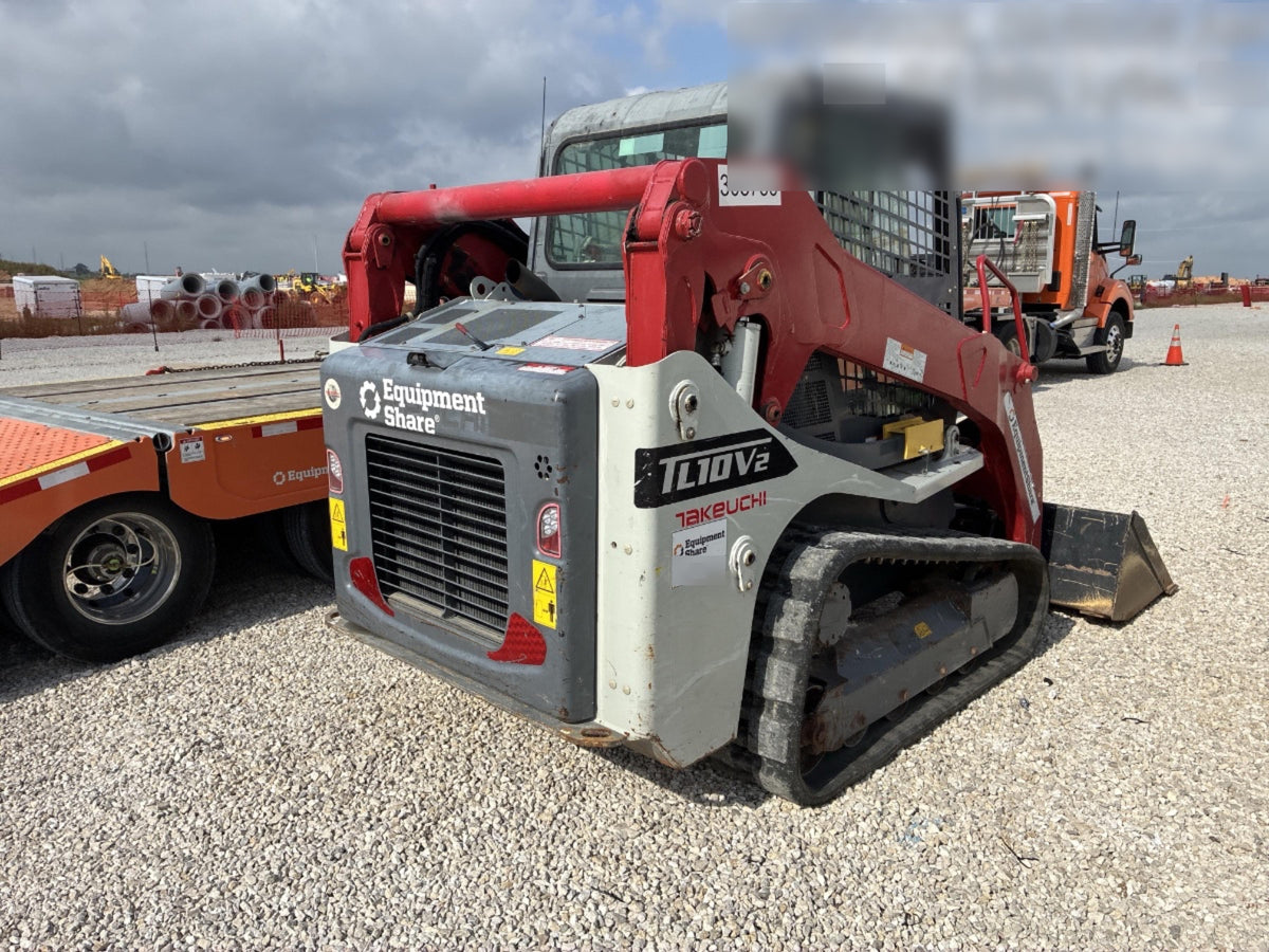 2023 TAKEUCHI TL10V2-CR