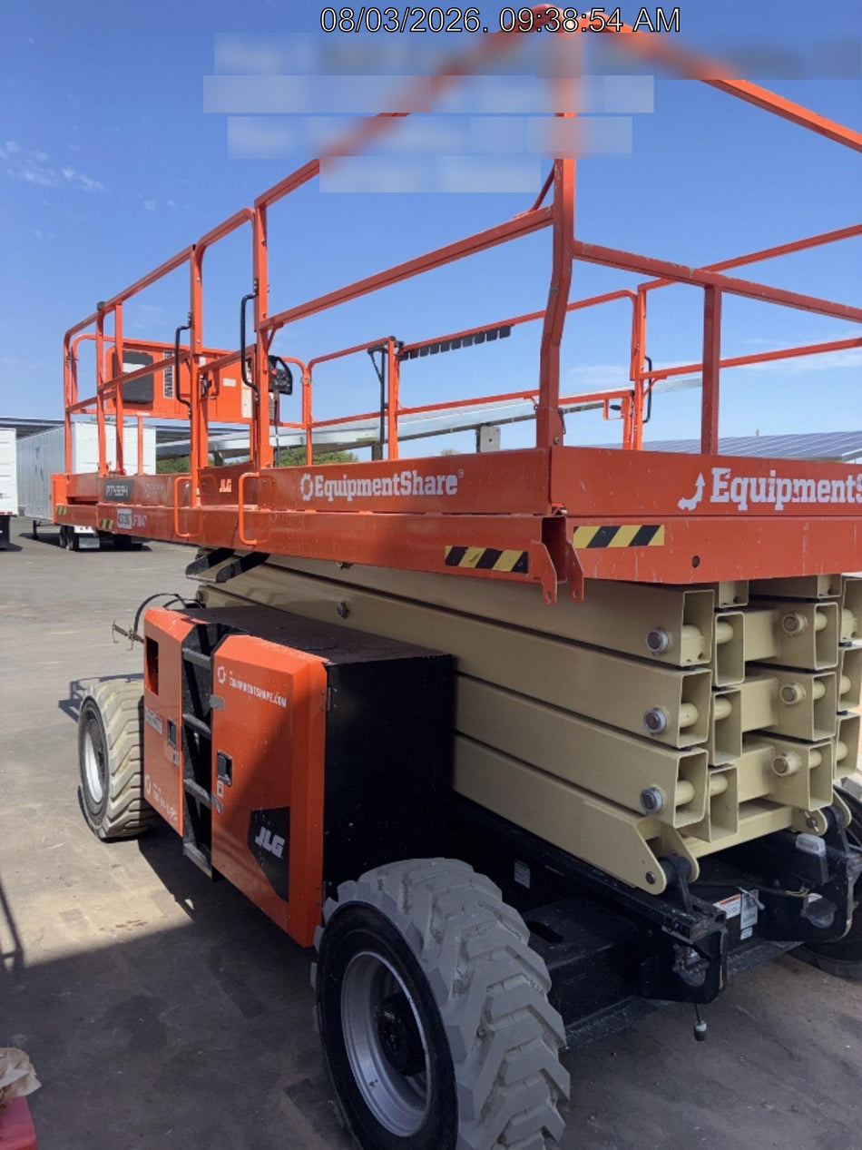 2024 JLG RT4394