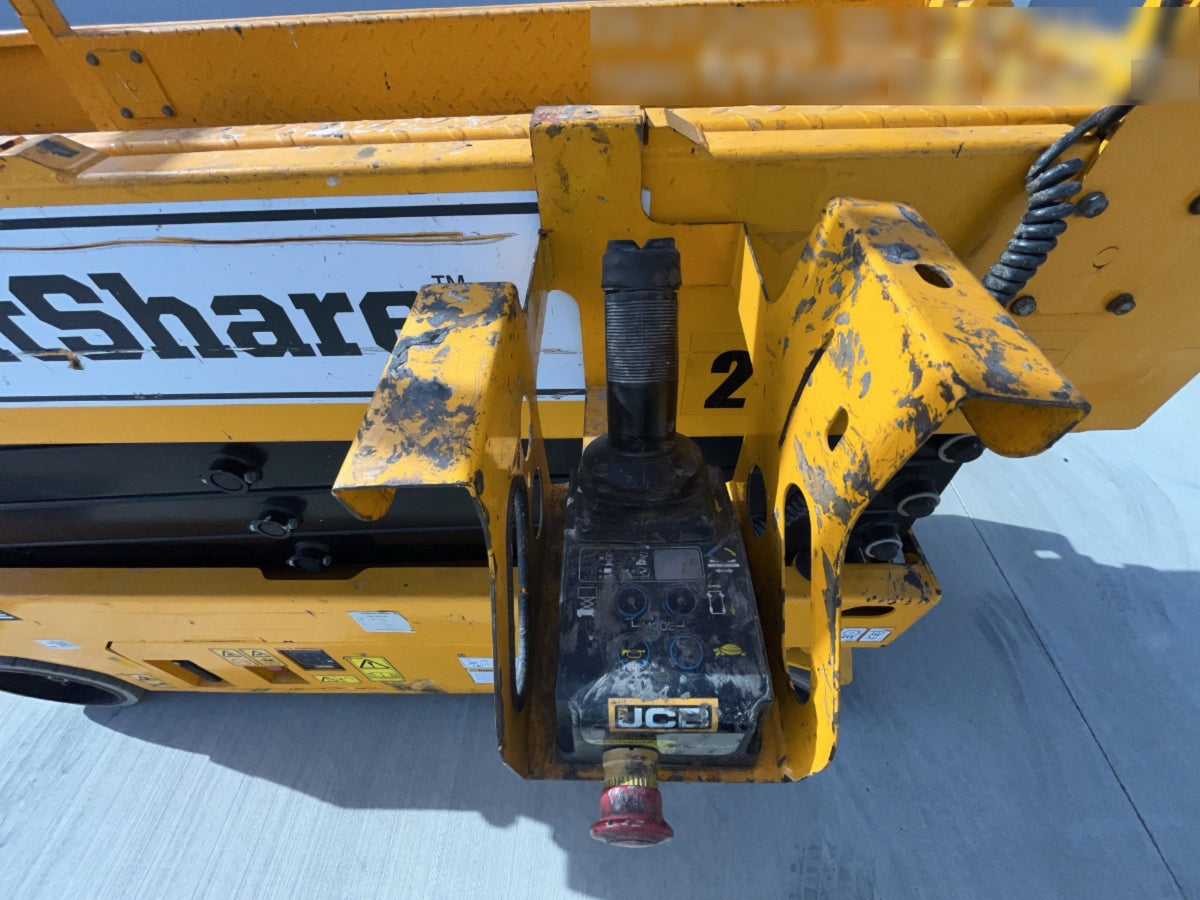 2023 JCB S2632E