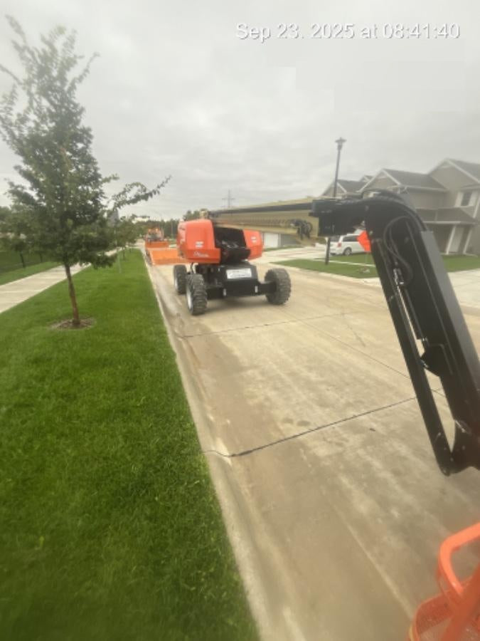2024 JLG 660SJ