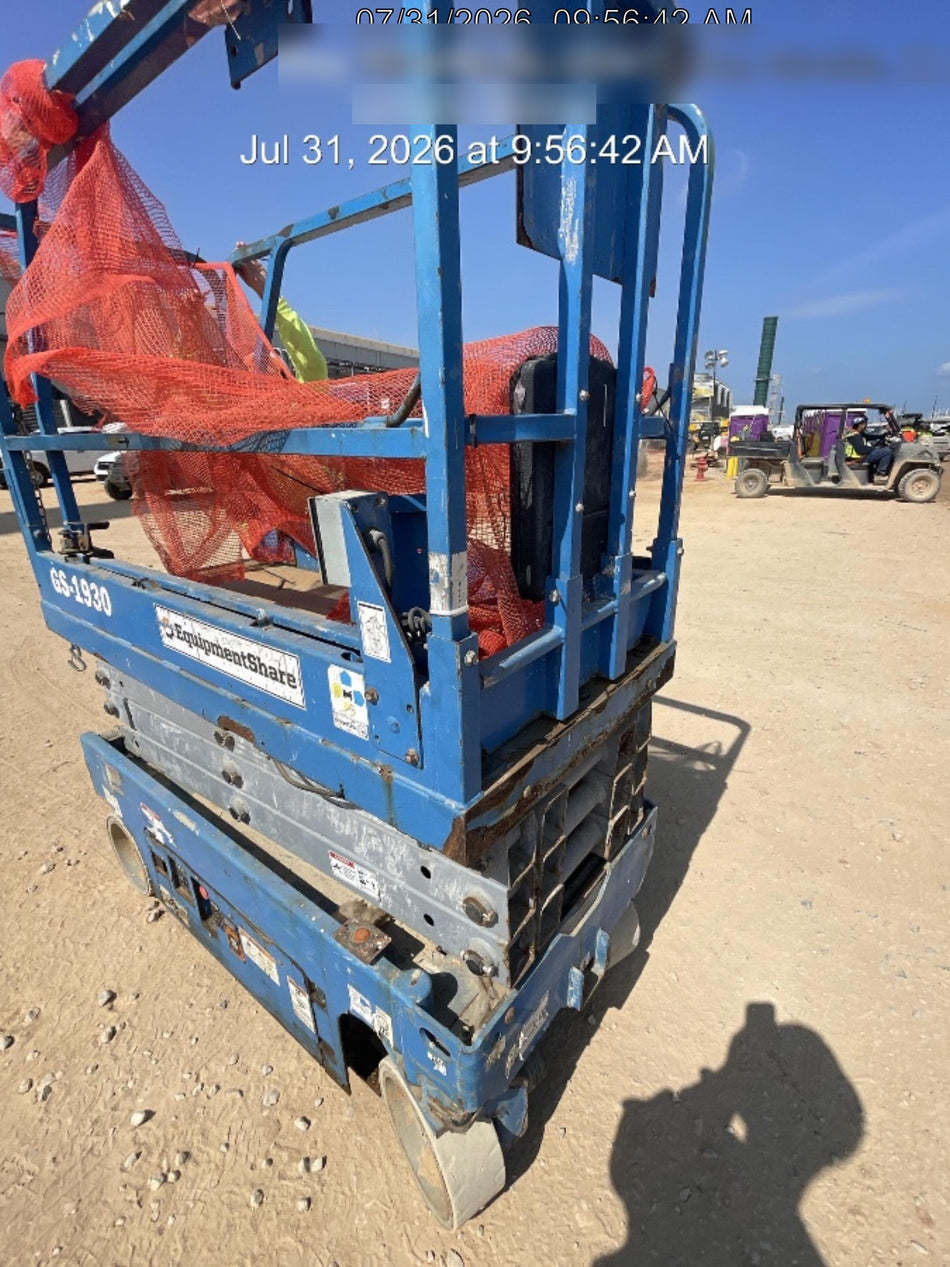 2019 Genie GS-1930 Fixed Rails with Chain Entry