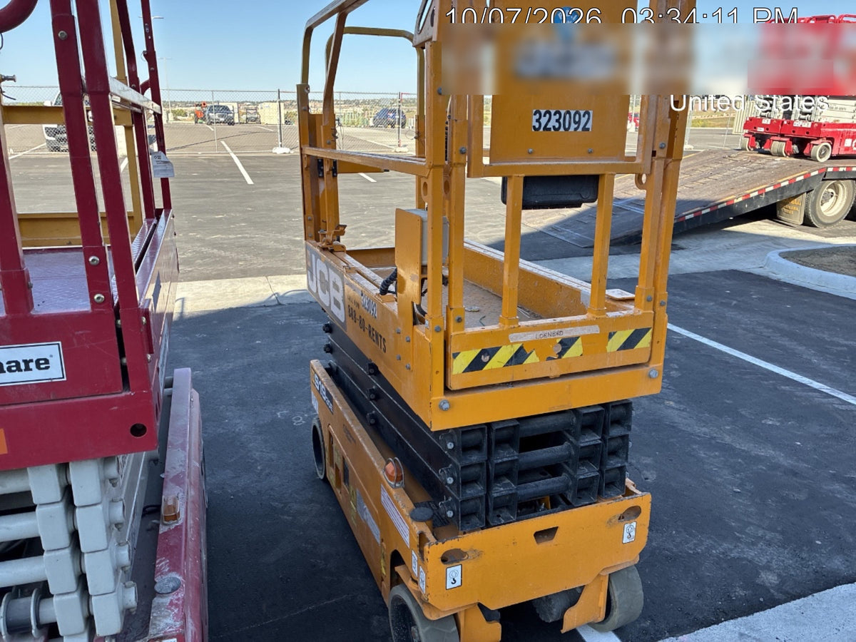 2023 JCB S1930E