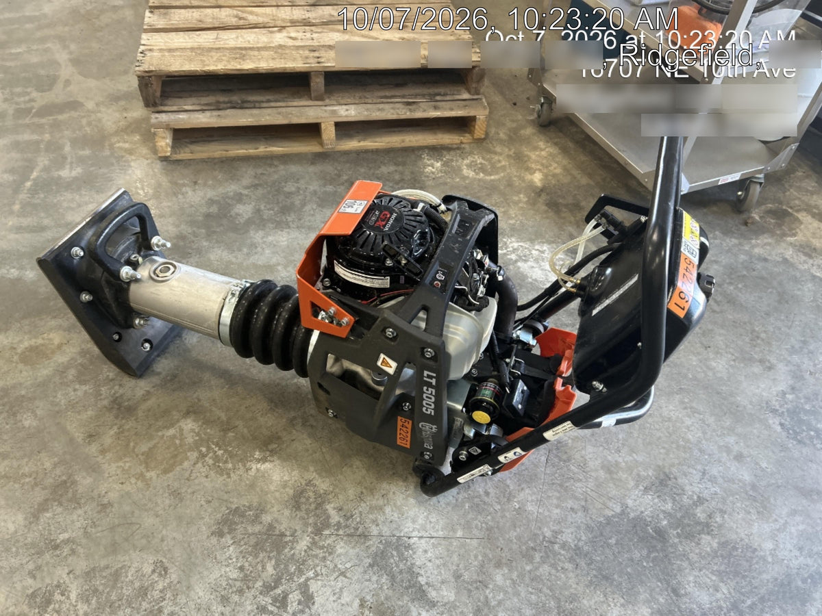 2025 HUSQVARNA LT5005