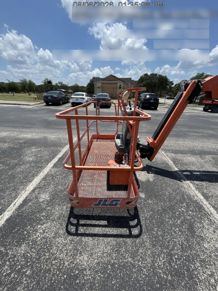 2022 JLG EC600SJ