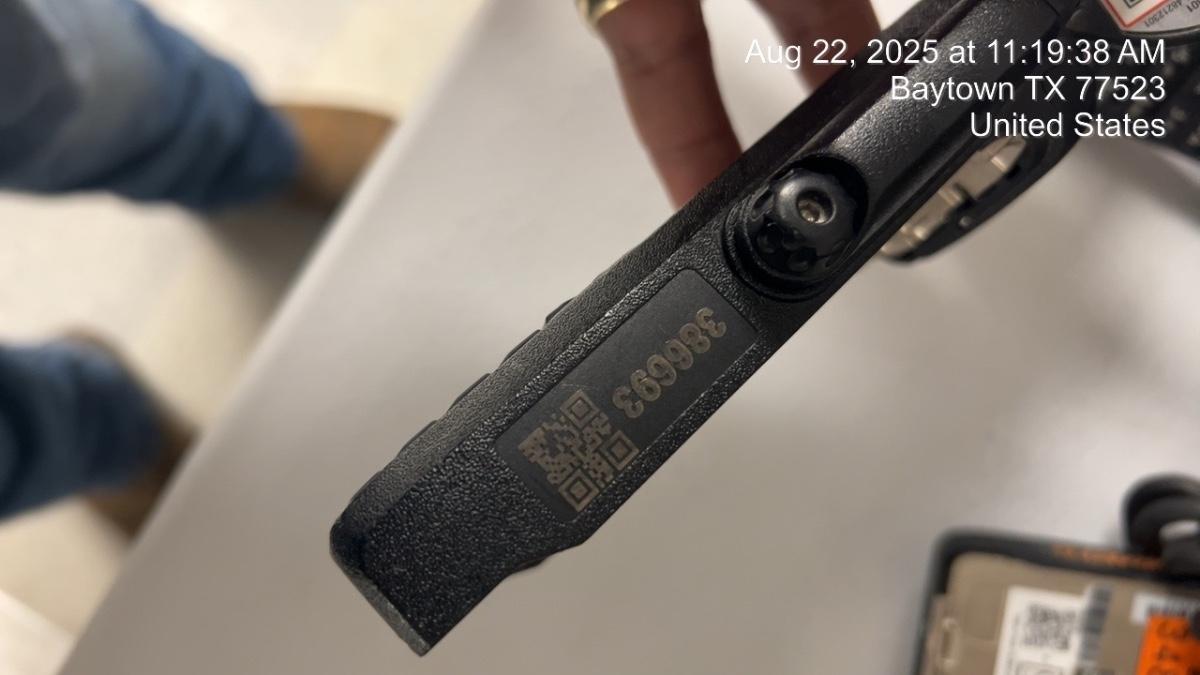 2024 MOTOROLA R7 DISPLAY