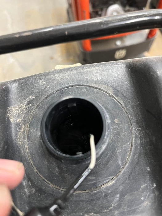 2024 HUSQVARNA LT6005