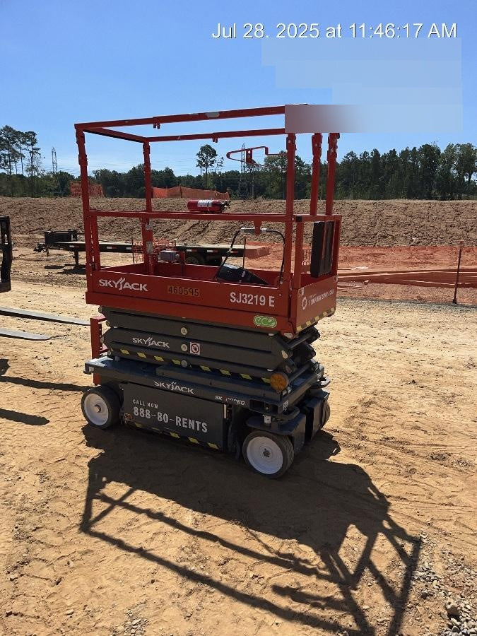 2024 SKYJACK SJ3219E