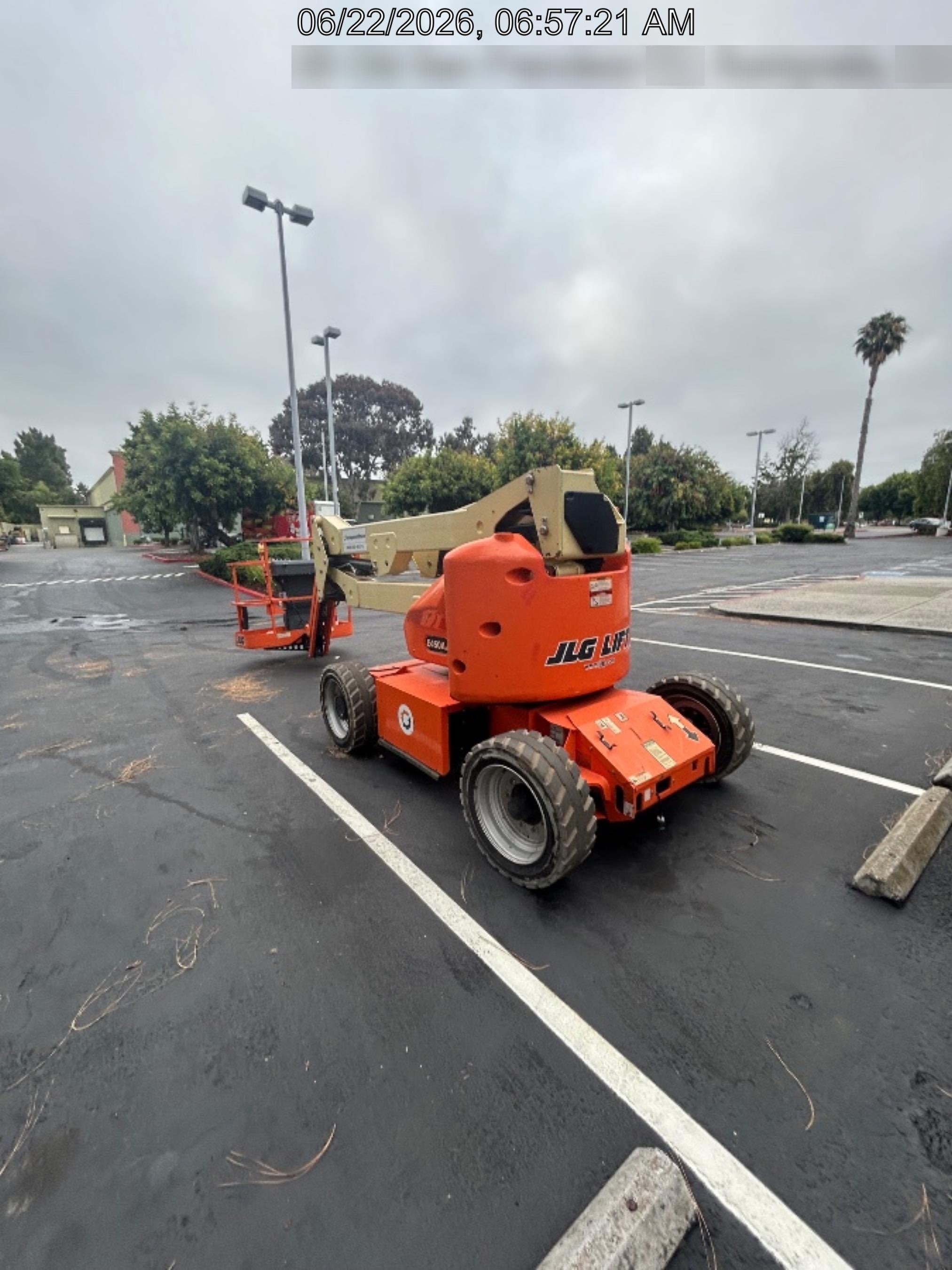 2019 JLG E450AJ