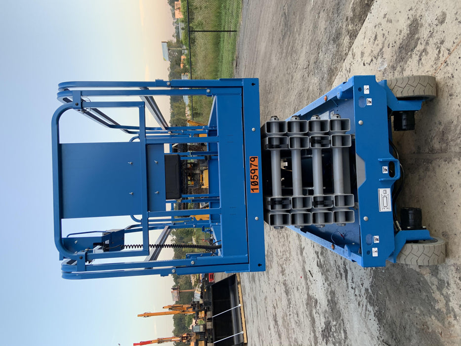 2020 Genie GS-3246 Standard, Folding full height swing gate