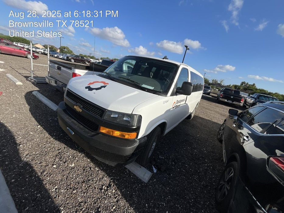 2025 CHEVROLET Express Van - Rental