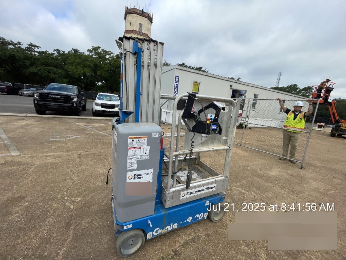2020 GENIE GR-20